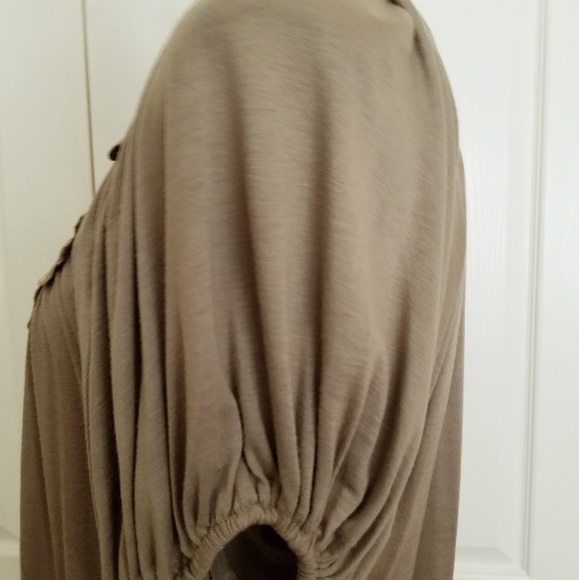 2 for $15 Piace Taupe Tshirt - Picture 4 of 4